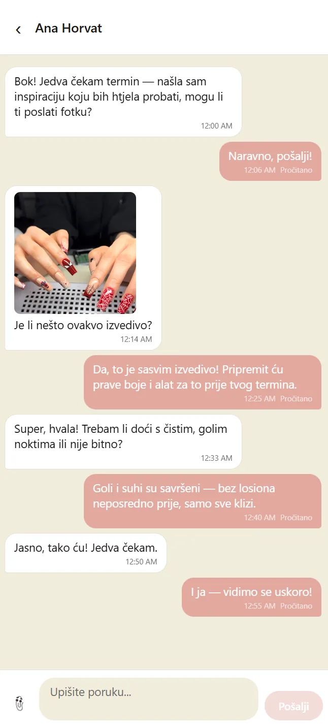 Razgovor s klijenticom, uključujući fotografiju noktiju koju je poslala kao primjer